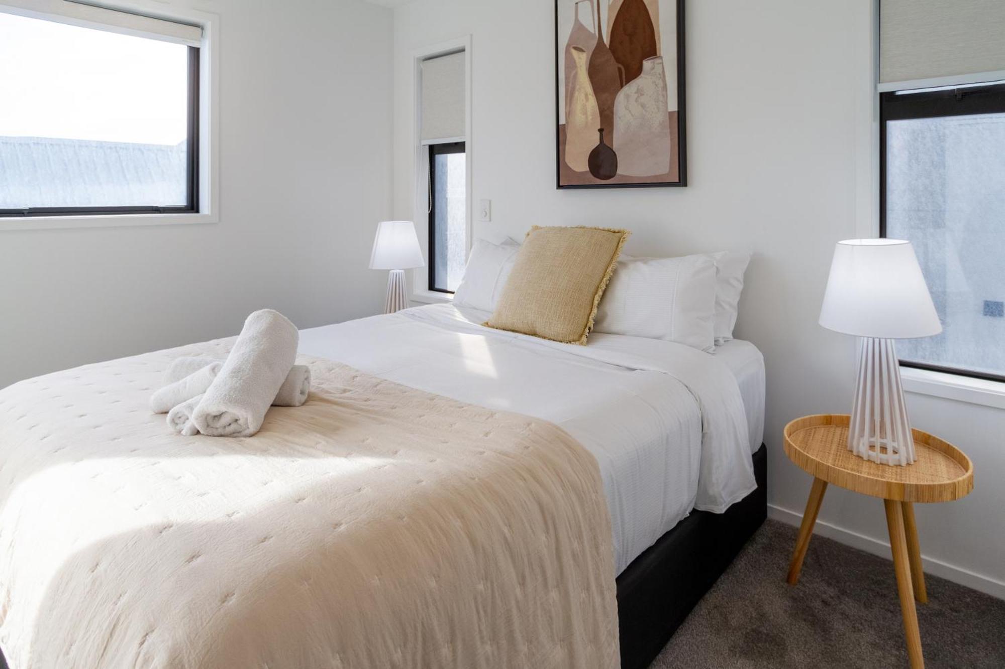 Serenity By The Sea: Coastal Escape1 Bed 1 Bath Christchurch Exterior photo