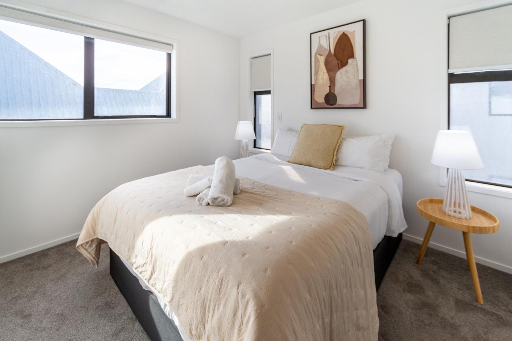 Serenity By The Sea: Coastal Escape1 Bed 1 Bath Christchurch Exterior photo